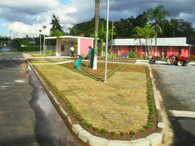 APCEF/SP  Estacionamento do Cecom ganha nova iluminação - APCEF/SP