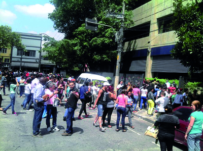 abandono agência no brás