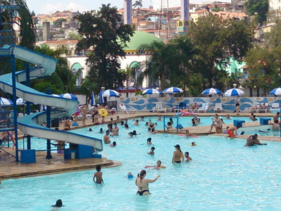 piscina do clube